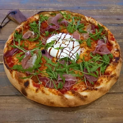 Pizza Burrata a emporter et en livraison a Tourcoing et Mouvaux