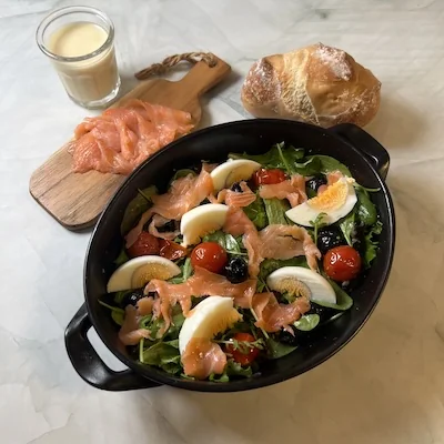 Salade Saumon a emporter et en livraison a Tourcoing et Mouvaux